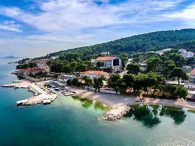 Hotell Sveti Kriz 4*
