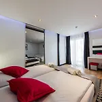 Sveti Kriz Szálloda