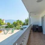 Hotell Sveti Kriz 4*