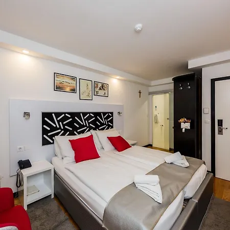 Hotel Sveti Kriz