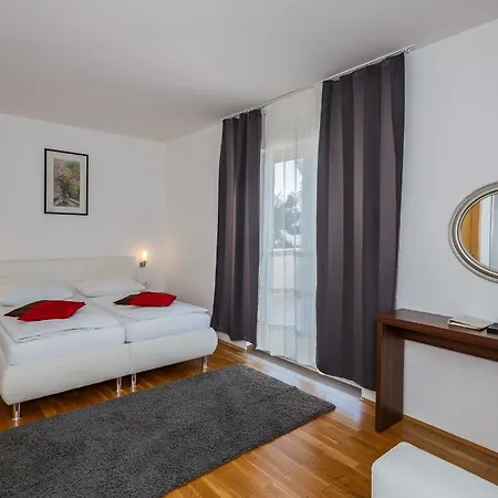 Hotel Sveti Kriz